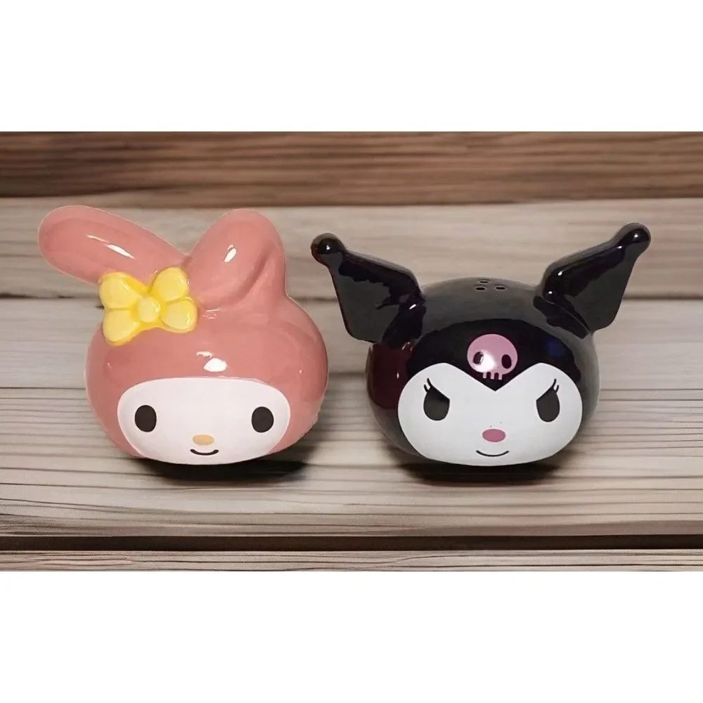 Hello Kitty Salt & Pepper Shakers Set My Melody Kuromi Ceramic Sanrio NEW In Box